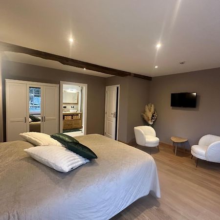 Hostellerie De La Chapelle 马尔梅迪 外观 照片